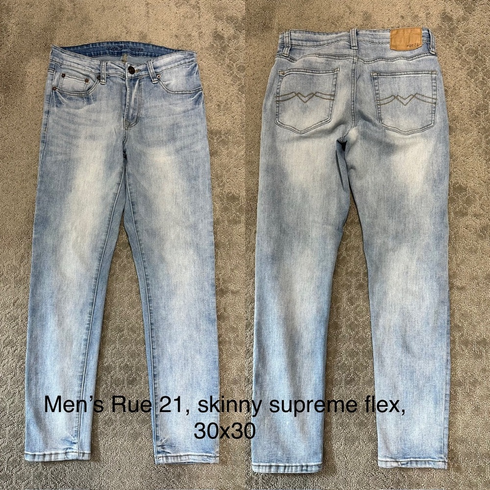 Rue21 Men's Denim Skinny Jeans in Light Blue
